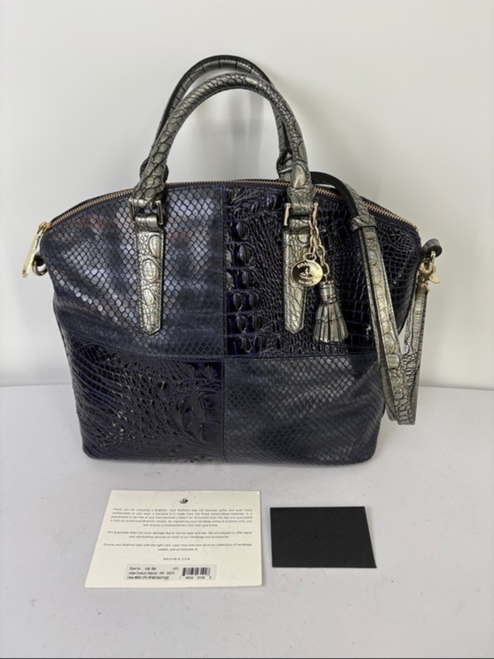 🎪 Brahmin navy and gray large Duxbury satchel. Ink. K49 859.